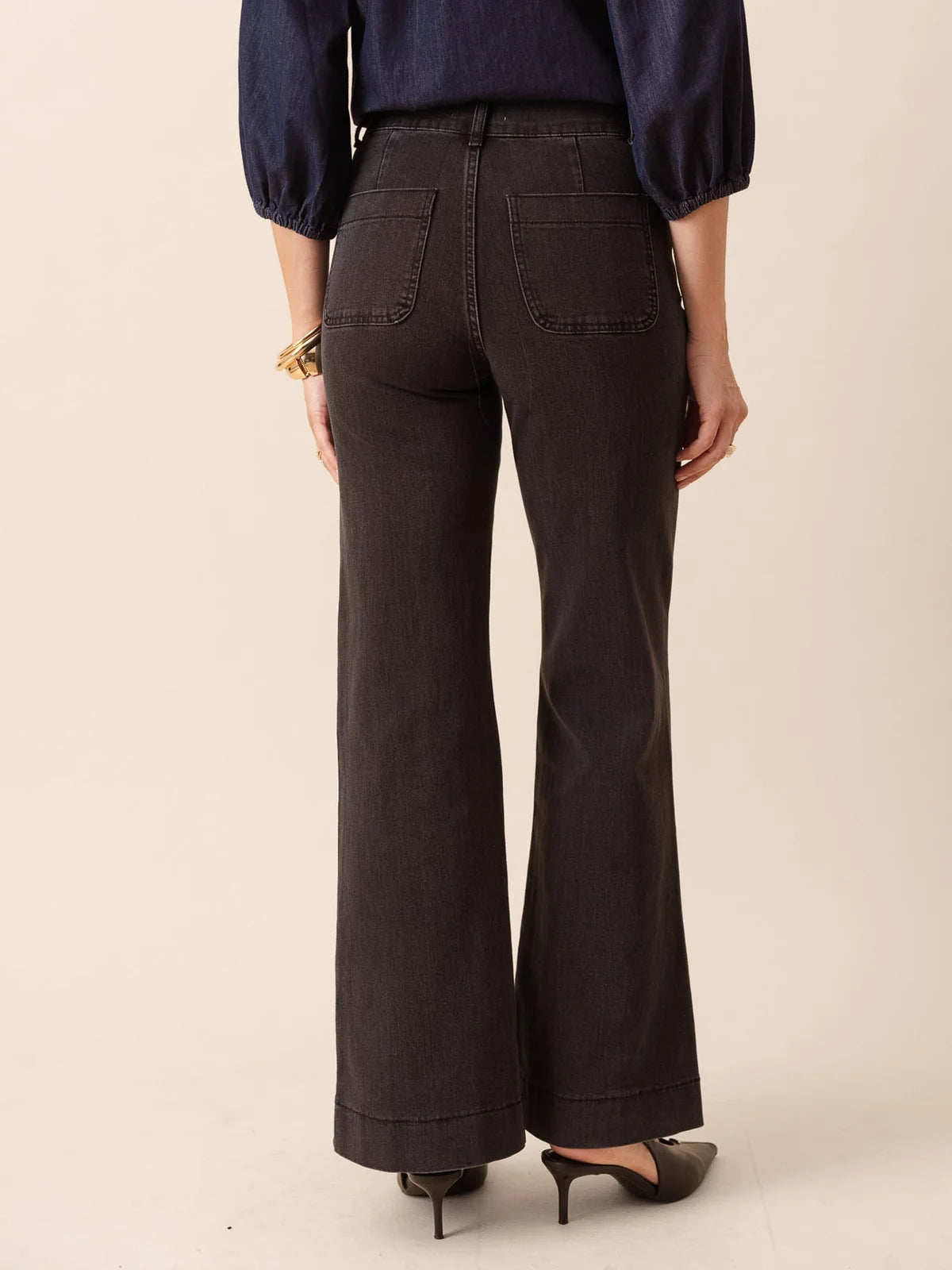 Pantalón denim FLARE FIT