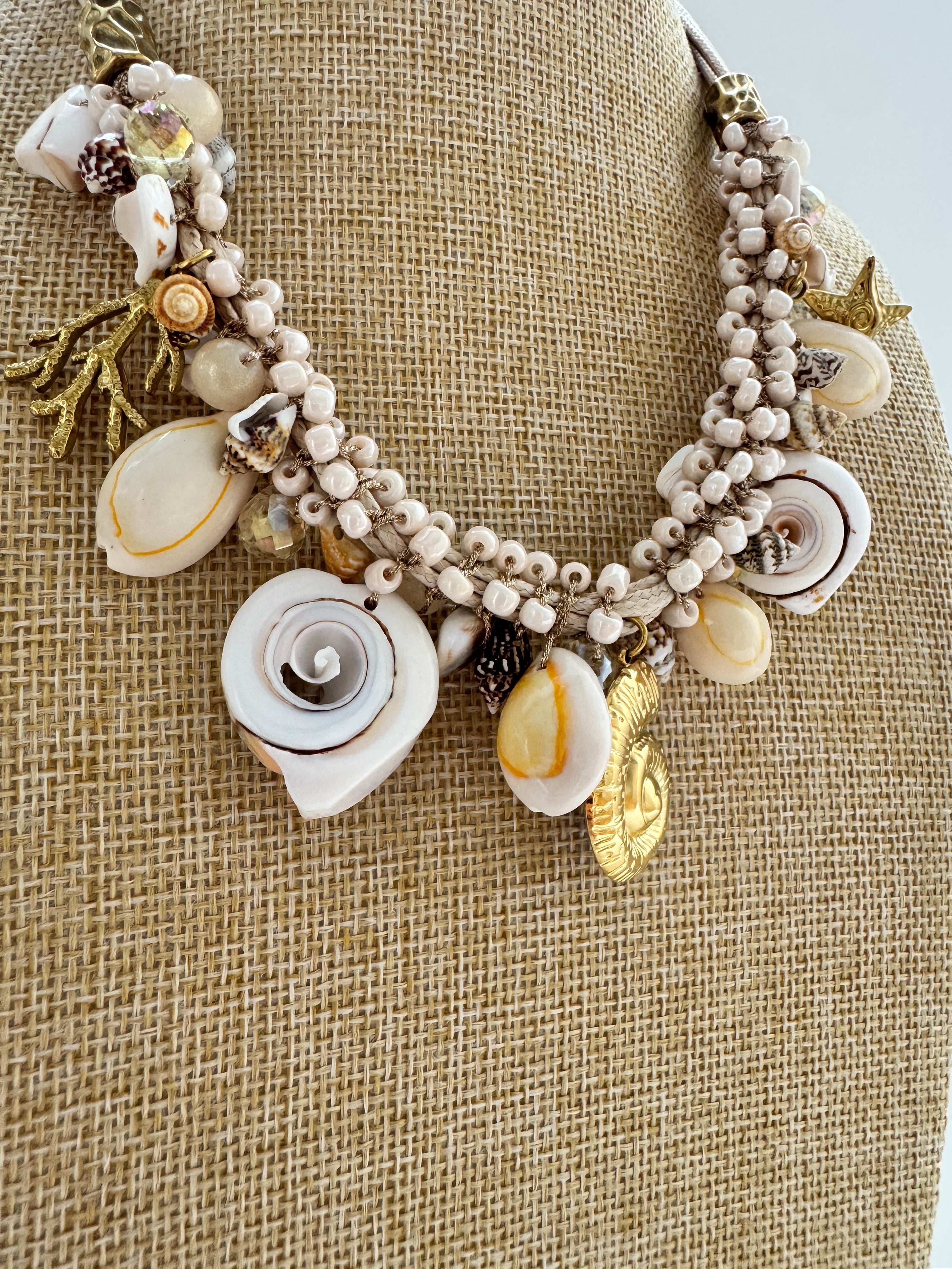 Collar SEA