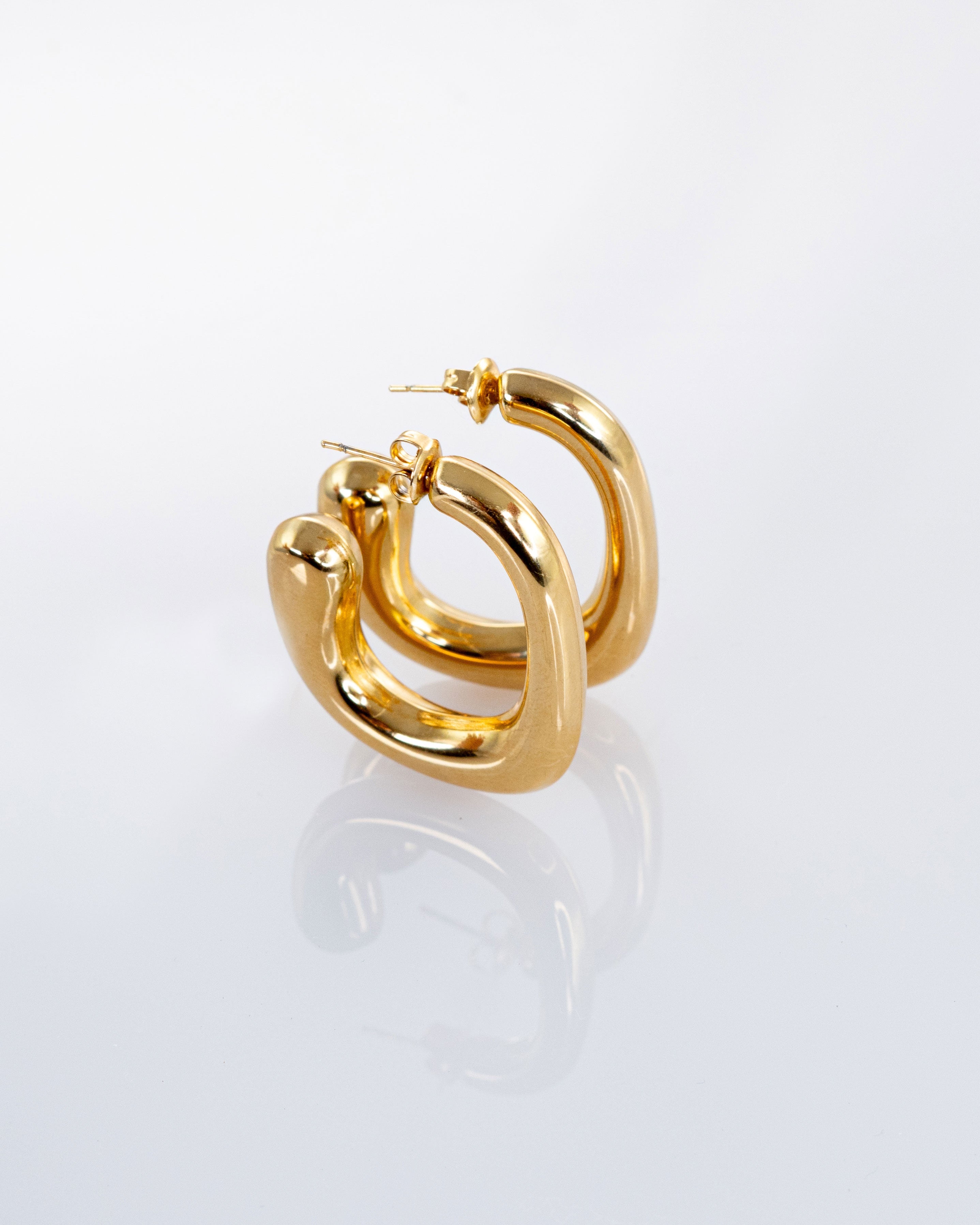 PENDIENTE ARO DESIGUAL