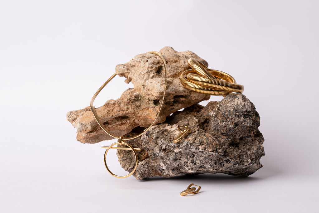 Pendiente eslabón colgante acero oro 18k mujer