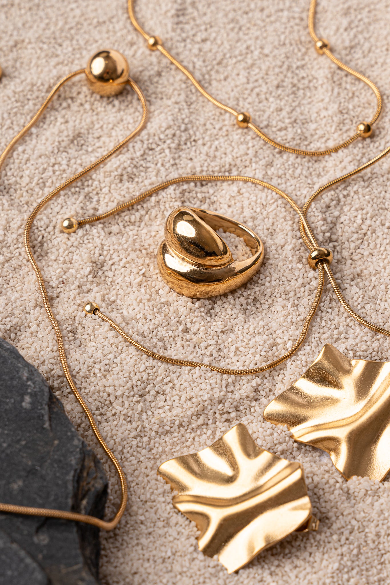 Collar bola espalda acero oro 18k mujer