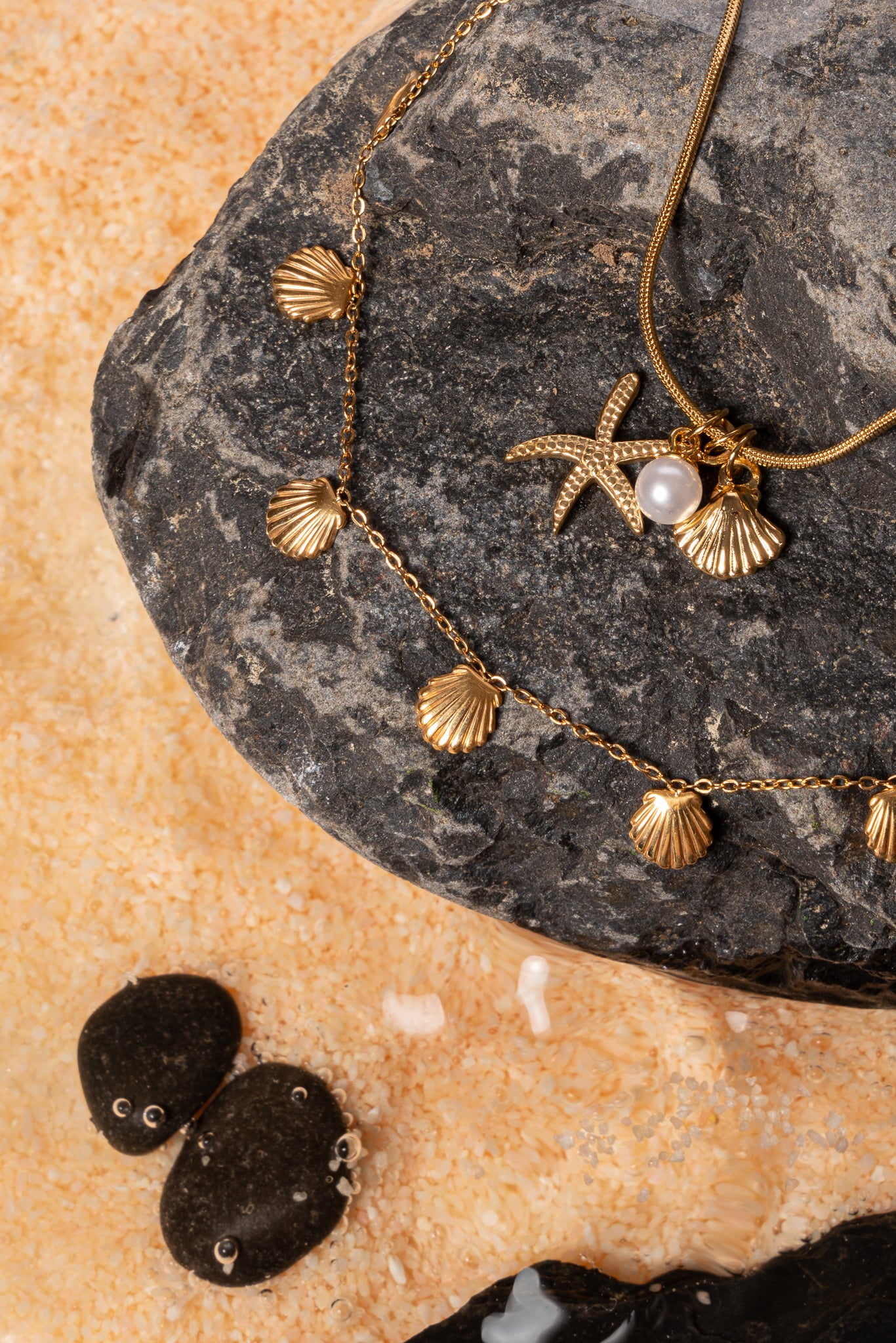 Collar de conchas acero oro 18k mujer