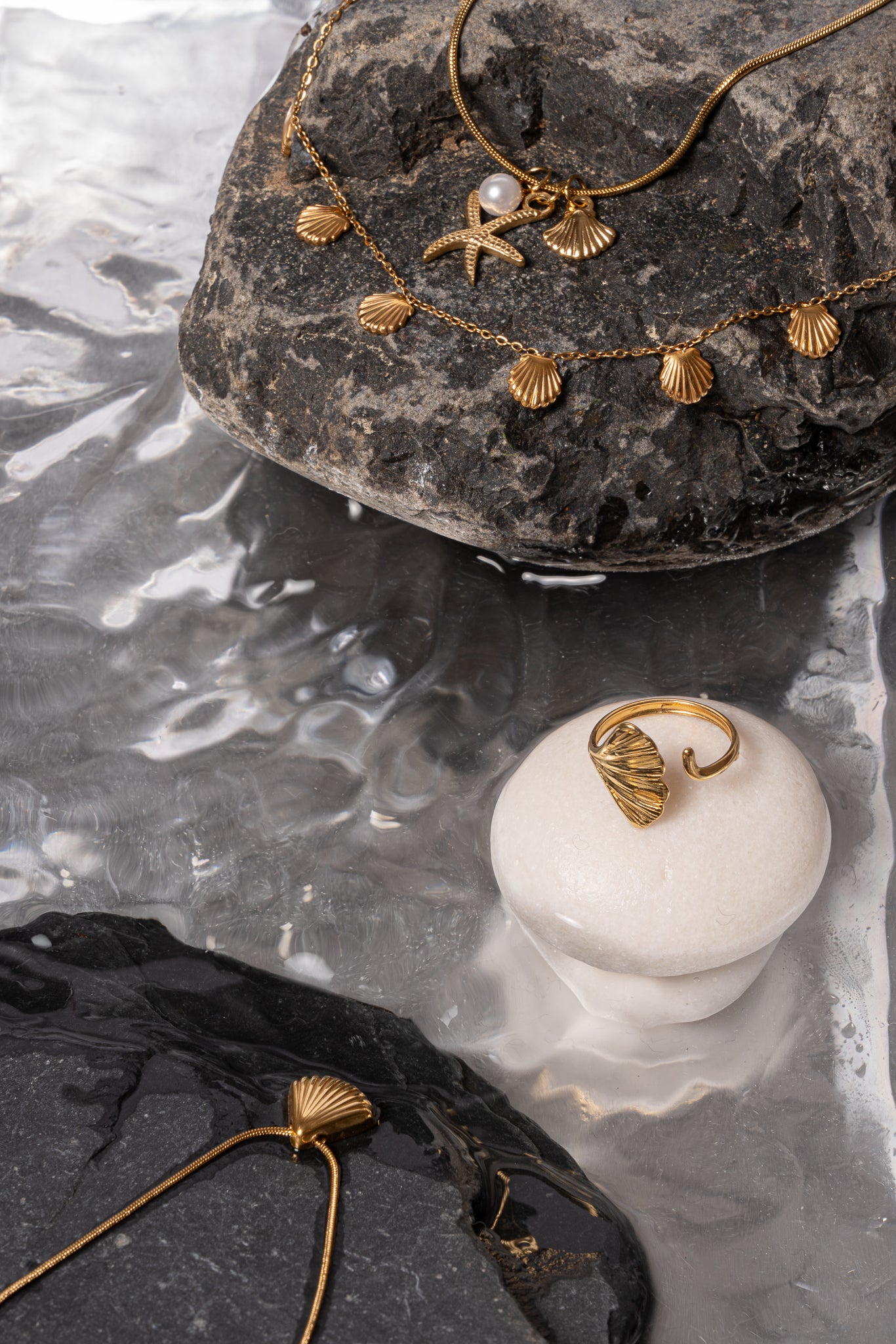 Anillo concha ajustable acero oro 18k mujer