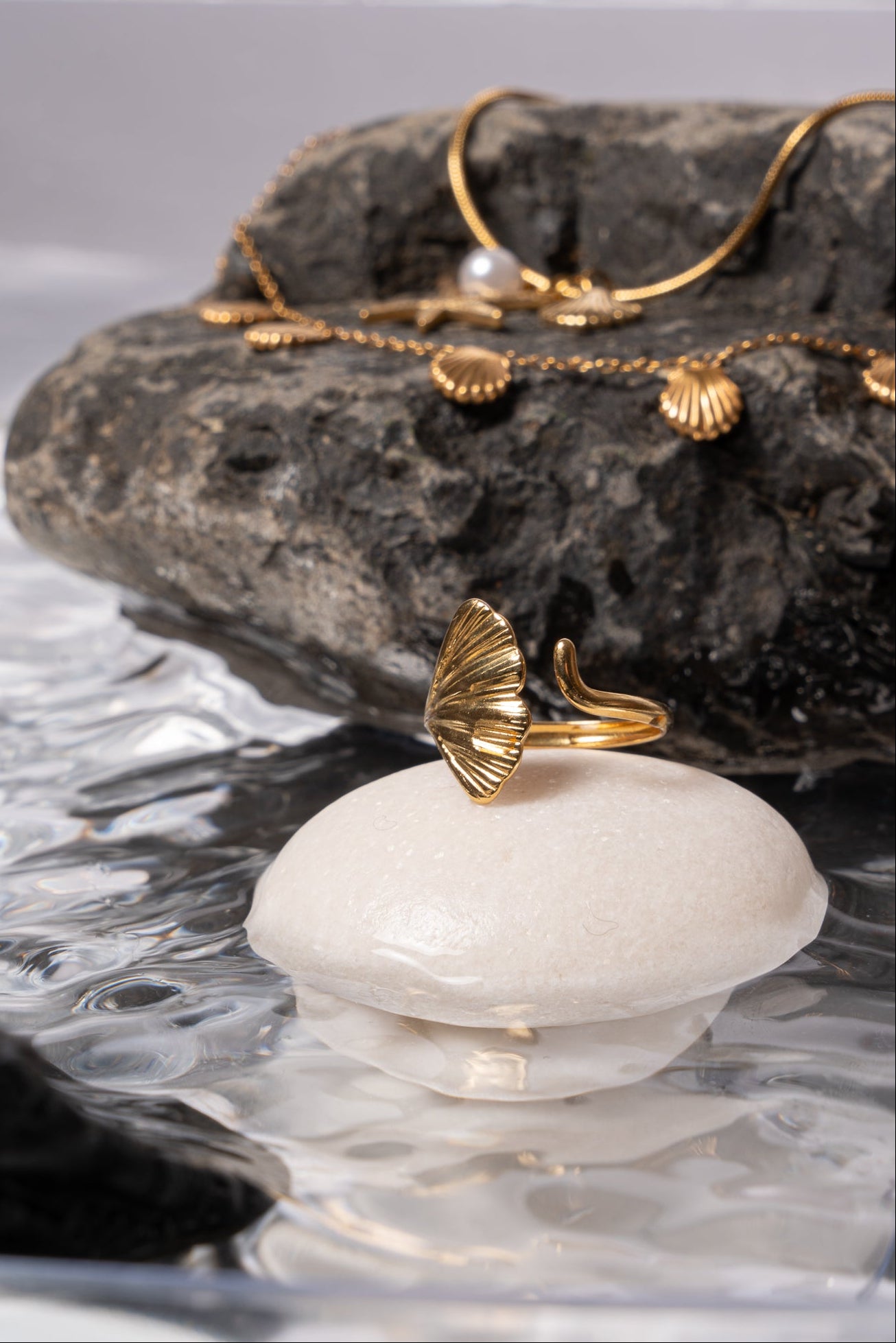 Anillo concha ajustable acero oro 18k mujer