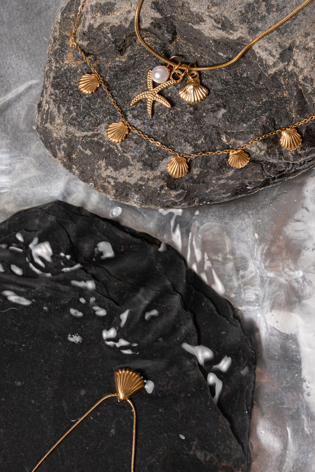 Collar de conchas acero oro 18k mujer