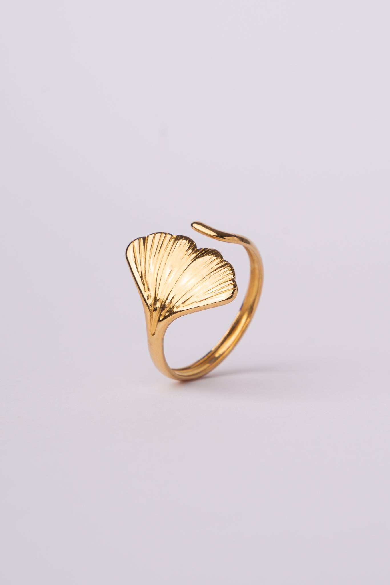 Anillo concha ajustable acero oro 18k mujer