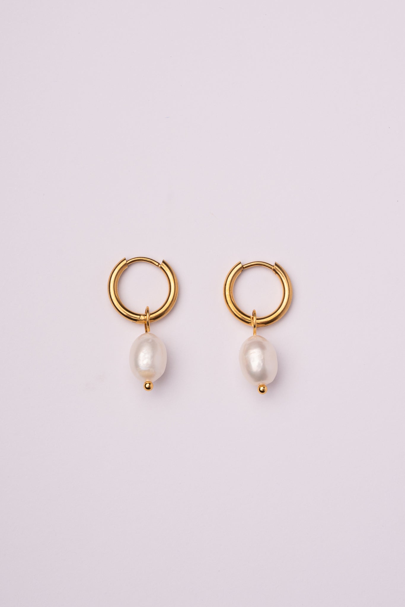 Pendiente con perla colgante de acero oro 18k mujer