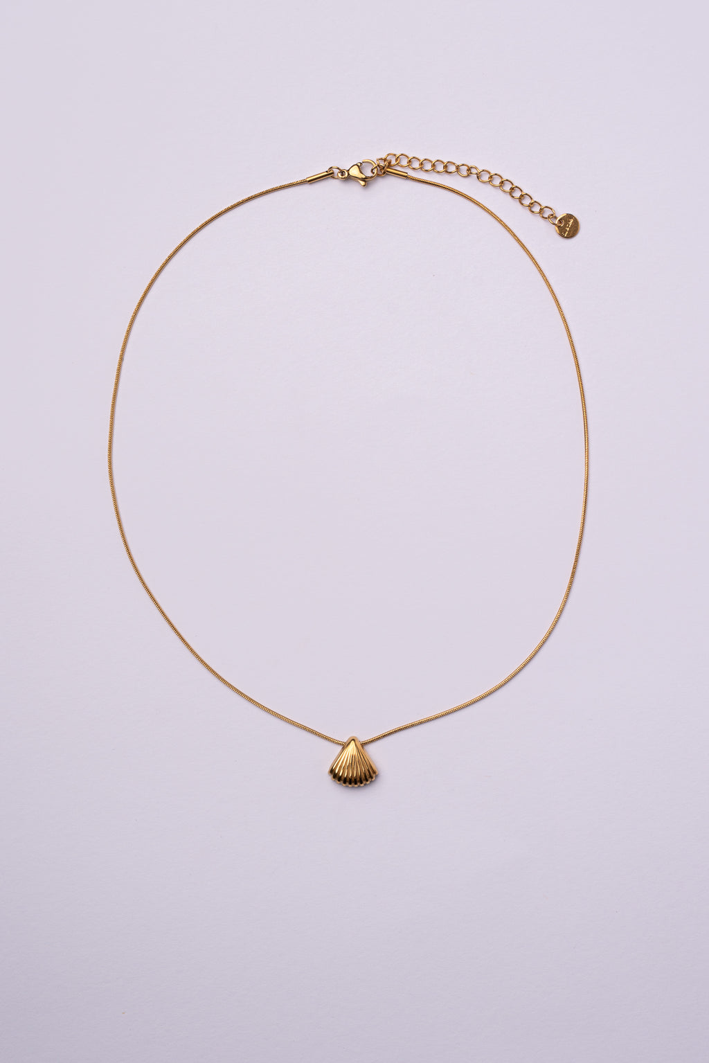 Collar concha acero oro 18k mujer
