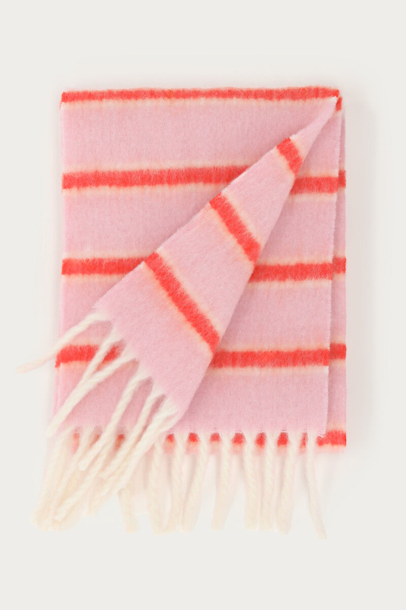 Bufanda rosa con rayas rojas y flecos