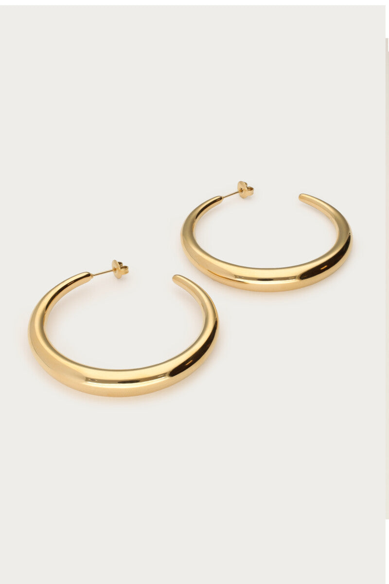 Pendiente aro grande irregular