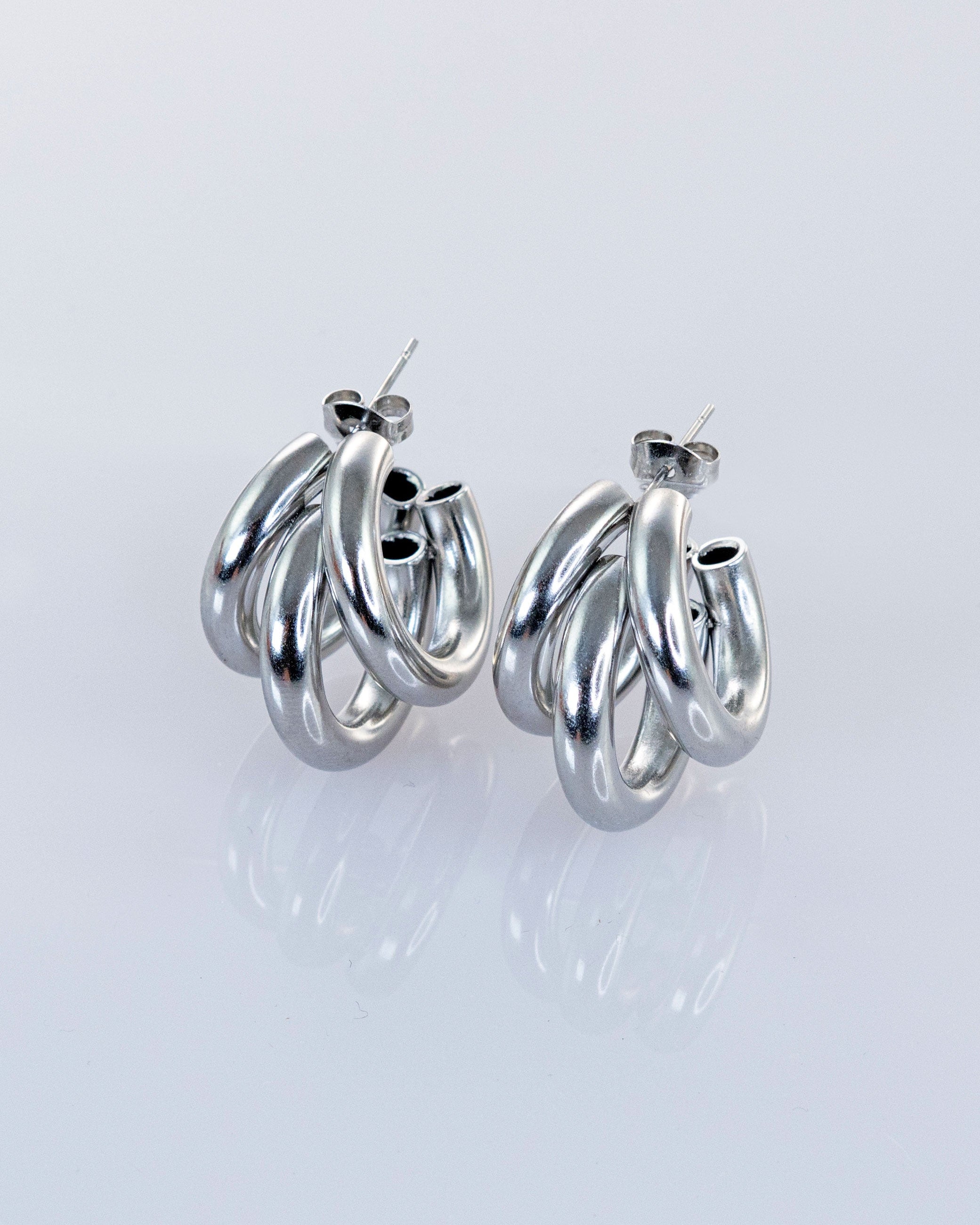 PENDIENTE ARO TRIPLE